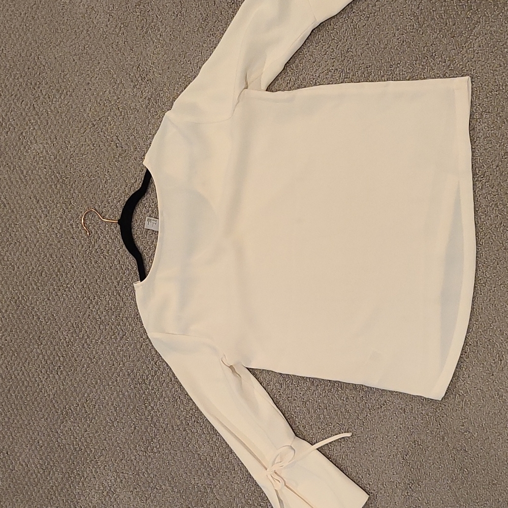 Blouse - Picture 3 of 3